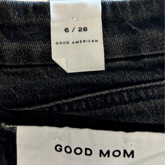 NWT Good American Good Mom Tapered Leg Jeans Women's Size 6 / 28 Black Distress - Picture 4 of 12